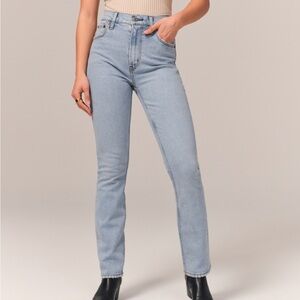 A&F Ultra High Rise 90s Slim Straight Jean
